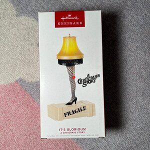 *NEW* A Christmas Story - Leg Lamp Ornament from Hallmark - Lights up!